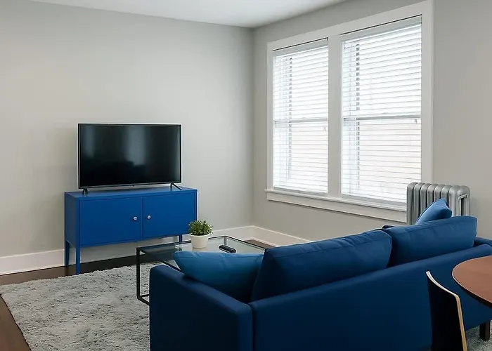 2br Stylishly In Lakeview - Od 3n Chicago