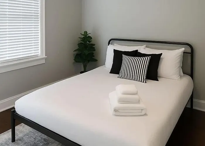 Apartamento 2br Stylishly In Lakeview - Od 3n